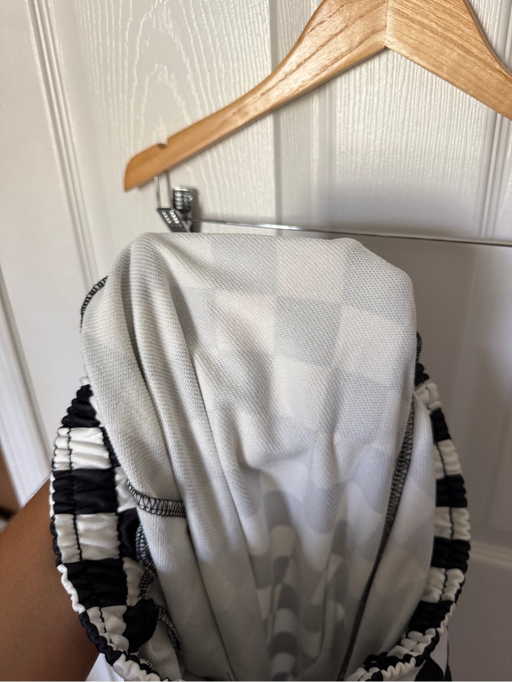 Black & White Checkerboard Wide-Leg Lightweight SweatPants Shein / Size M - Picture 7 of 7
